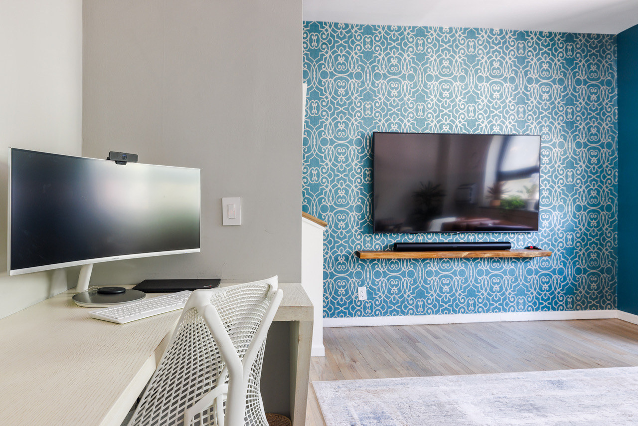 Wallpaper Installation for High-End Bedrooms