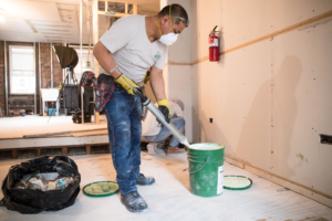 Fixing Wallpaper Bubbles Fixing Wallpaper Bubbles