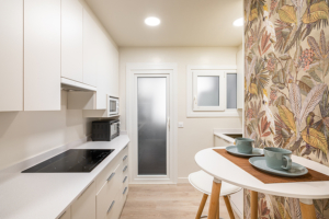 Comfortable Stylish Kitchen With Trendy Wallpaper And Multifunct Wallpaper Installation